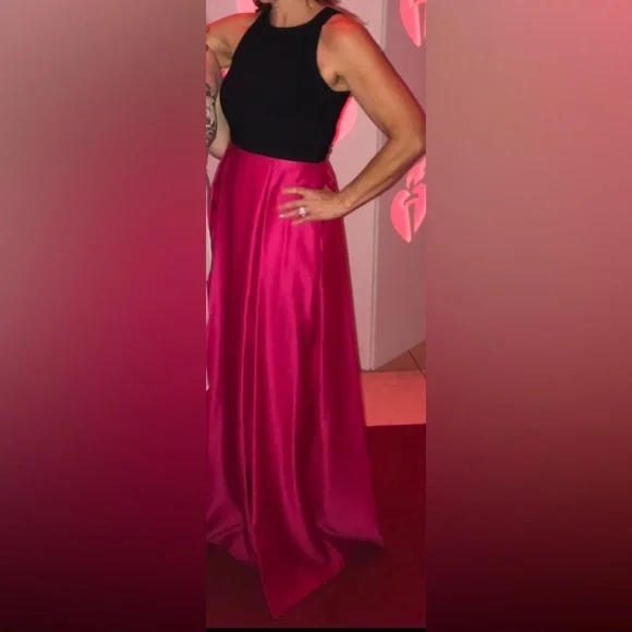 Betsy & Adam Classic Black/Hot Pink Formal - Picture 1 of 7